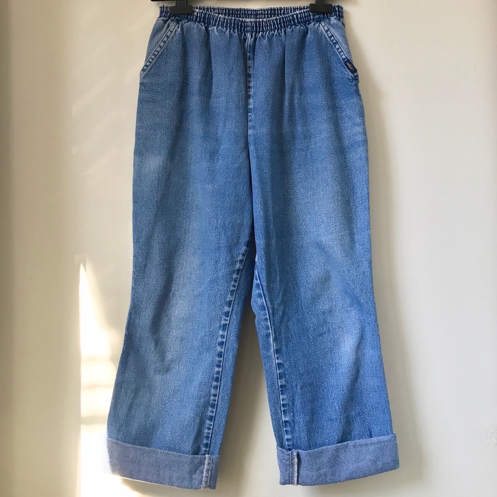 Vintage Chic High Waisted Jeans